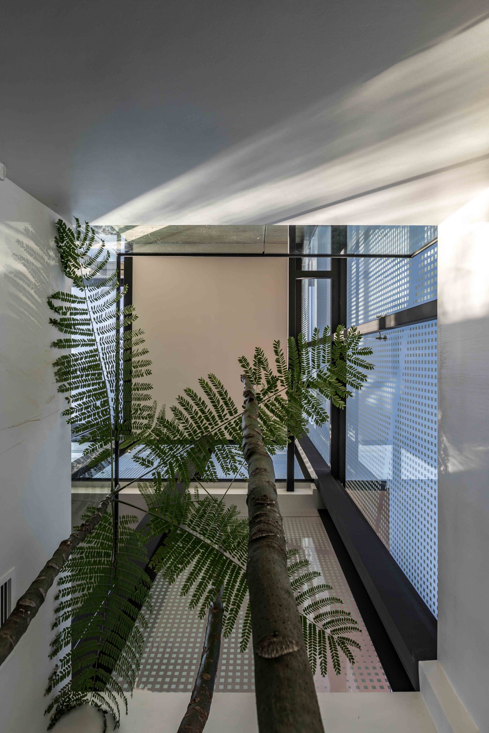 GLASS HOUSE – JALAN PANDAN – Edmund Ng Architects